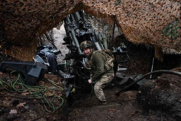 A missile launch or explosion in a war zone, representing the conflict in Ukraine.