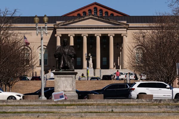 Courtroom illustration representing the appeals court decision on the 9/11 plea deal case