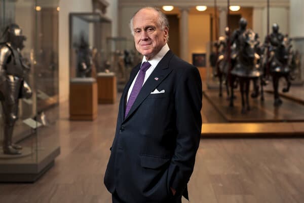 Illustration or photo depicting a lithium mining site in Ukraine with investors and officials in discussion